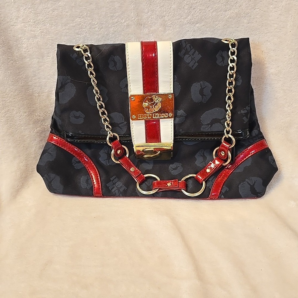 Hot Kiss Fold Over Purse Bag W/ Lip Kiss Design Throughout Black Red Y2K